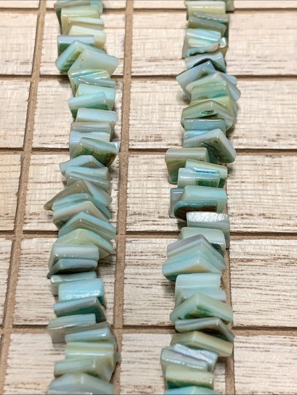 Southern Living Abalone and She’ll Necklace - Picture 5 of 9